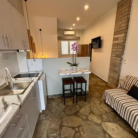 Pensión Haus Viktoria 4 *